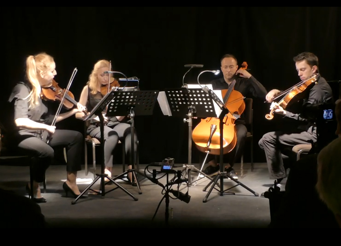 Royal Stringquartet Warschau: Izabella Szalaj-Zimak (1nd VL.), Elwira Przybylowska (2nd VL.), Pawel Czarny (Vla.), Michal Pepol (Vc.)